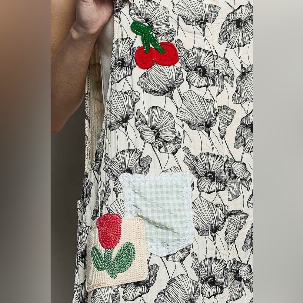 POL Vintage Bloom Patchwork Wide-Leg Overalls🌸 - Picture 3 of 3